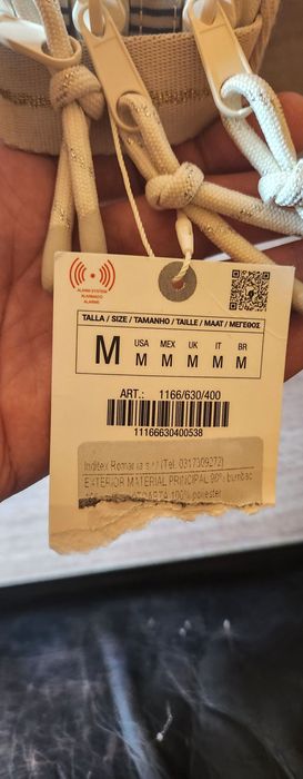 Zara, nou cu eticheta , geanta pentru machiaj, necessaire, penar