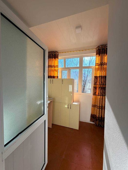 Проедается однокомнатная квартира 1/3/4 кирпич ор-р военный госпиталь