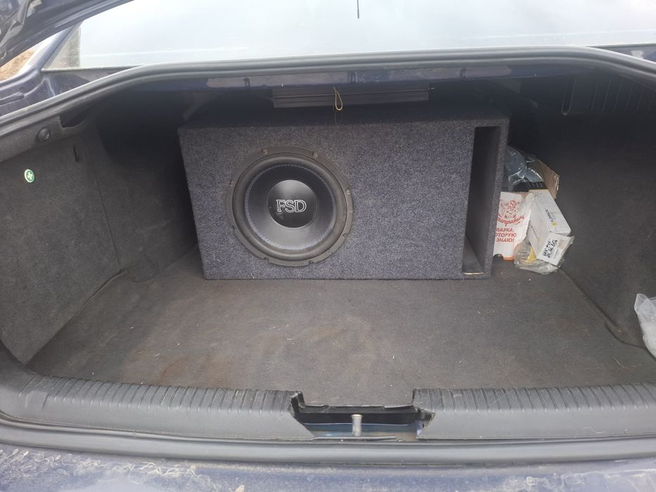 Продам машину Volkswagen Passat B5