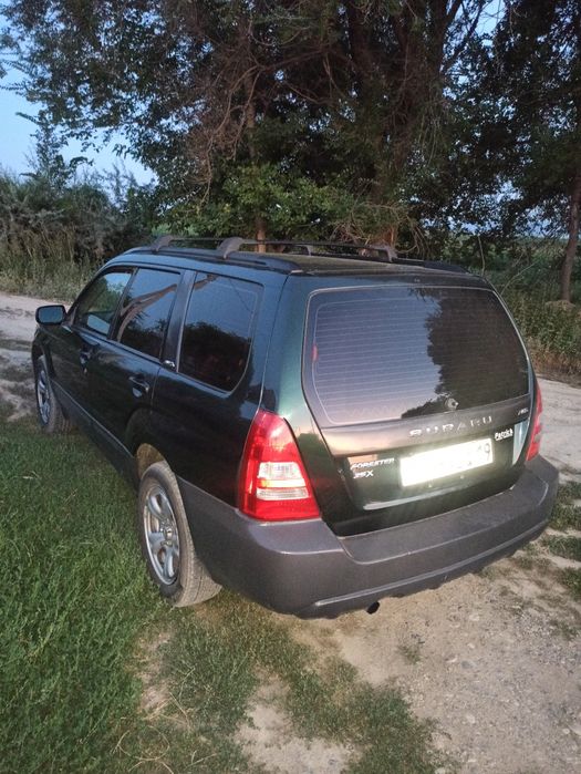 Субару Форестер 2.5 автомат