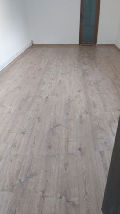 Montaj parchet laminat