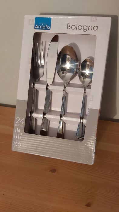 Столовые приборы  набор