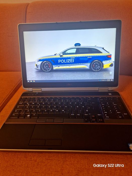 Laptop dell i5 tastatura iluminata