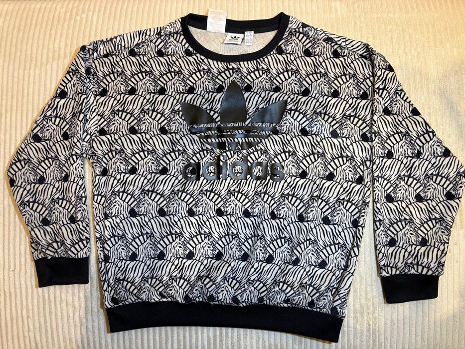 Bluză Adidas Originals imprimeu zebre mărime 152