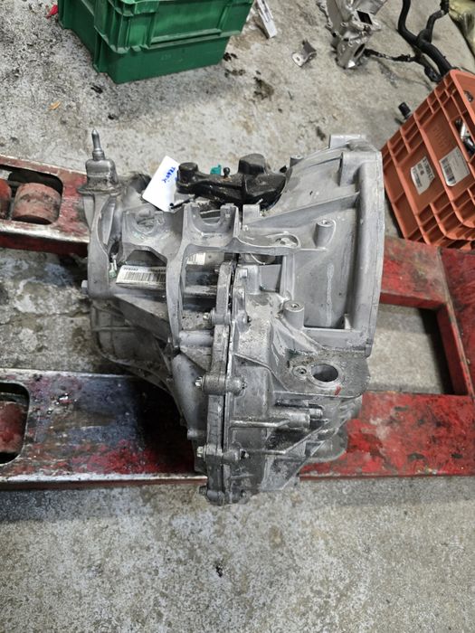 Cutie de viteze Renault Trafic 2024 2.0 dci PF6082