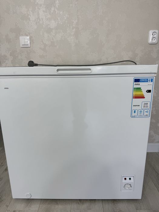 Продам морозильную камеру