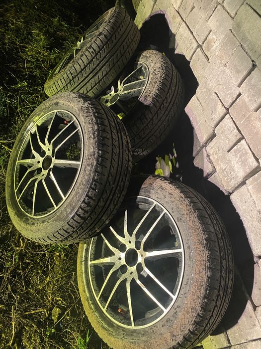 Продам комплект дисков на R15