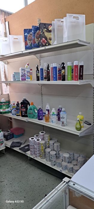 Продаю витрины в хорошем состоянии