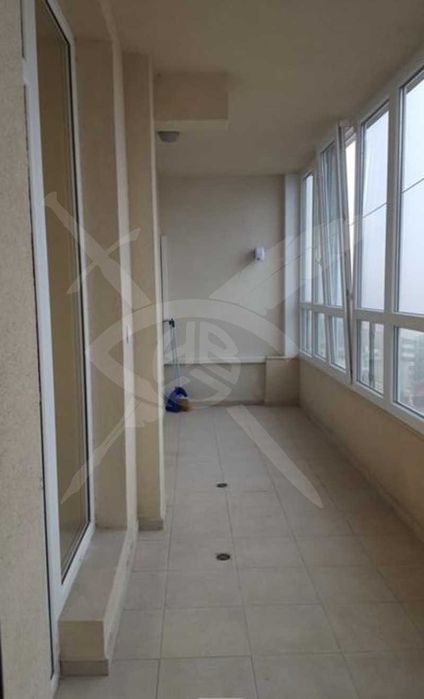 Дава се под наем Тристаен апартамент в Варна, Лятно кино Тракия - 117 кв.м за 900 € - Снимка #4