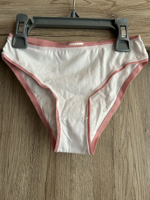 KIABI Нови бикини за момиченце размер за 8 години