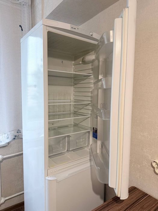 Холодильник Indesit BIA 20