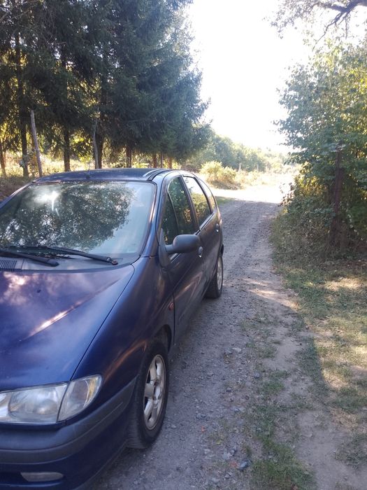 RENAULT Scenic 0 — imagine 3