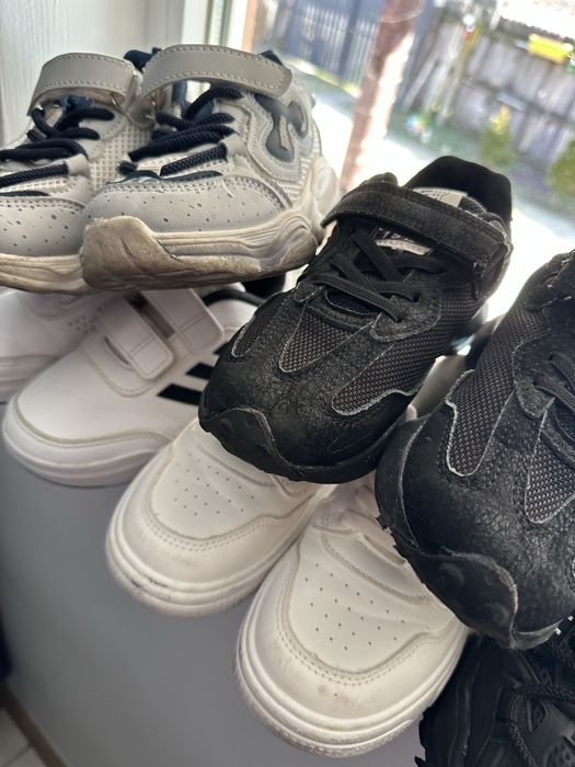 Lot adidasi nr 29 baietel