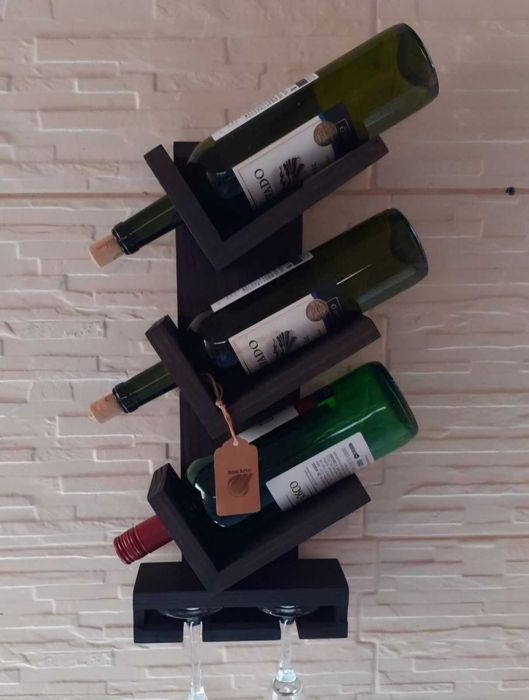 Етажерки за вино от дърво ръчна изработка