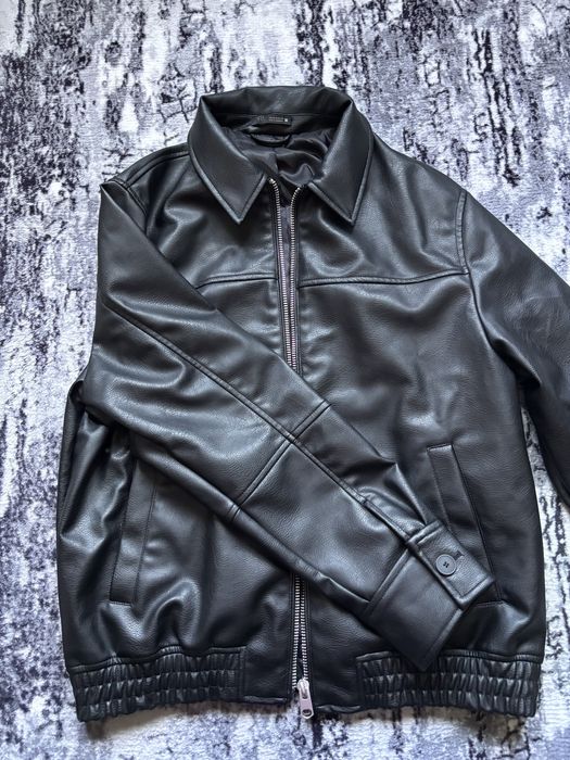 Мъжко черно кожено яке Zara