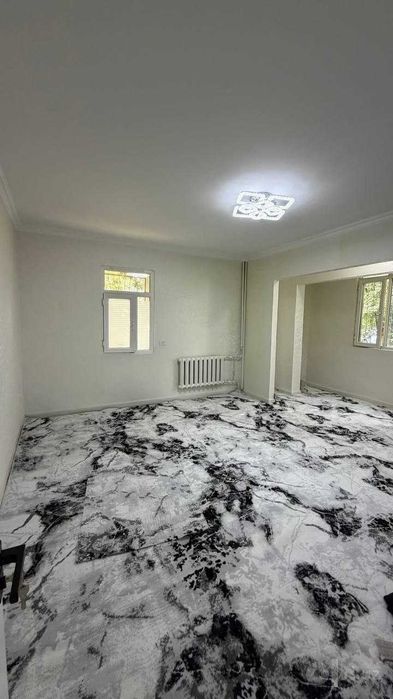 Продаётся квартира Юнусабад6 1 ком 1этаж евроремонт 42 м2