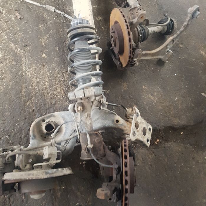 Щора и кора багажник за фиата стило