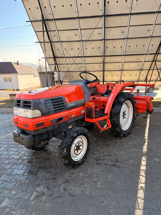 Vând tractor Japonez Kubota GL 24