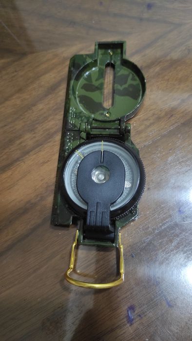 Армейский компас