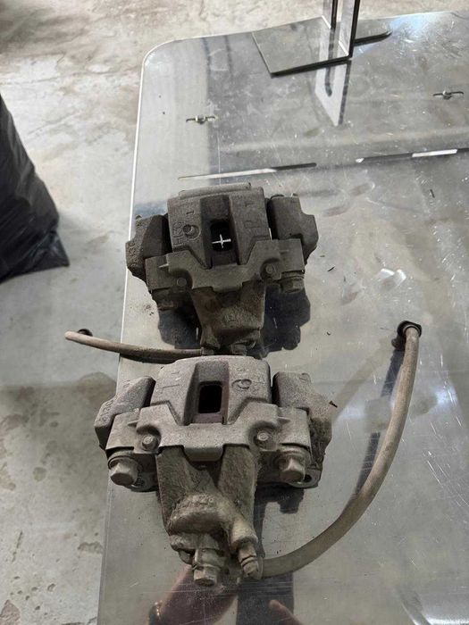 оригинал тормозные суппорта диск колодки крузак 200