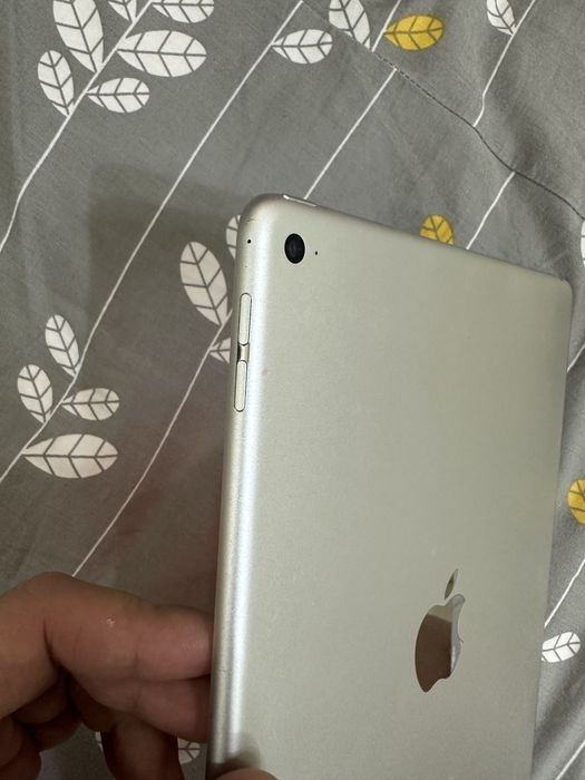 Продам iPad Air 2, 64 GB / LLA
