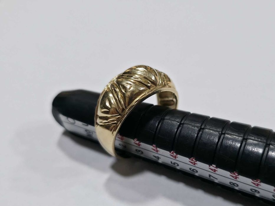 Дамски златен пръстен 14К 585 / 4,97 гр.