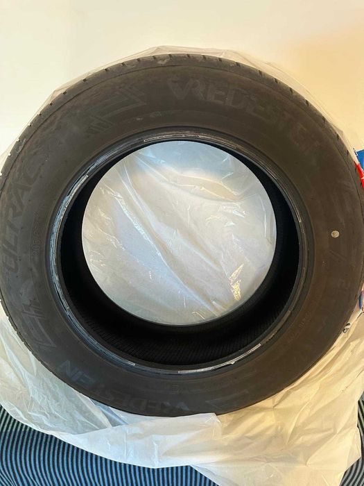 Set 4 Anvelope Echipare Originala BMW X1