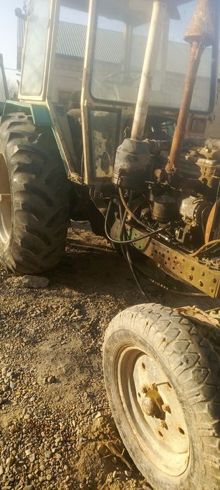 юмз тарактор мтз80 кора мотор куйилган. Зарчастга  хам сотилади