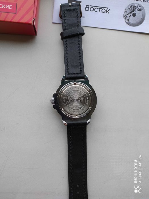 продам новые механические часы