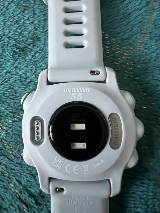 Продам спортвные часы Garmin Forerunner 55