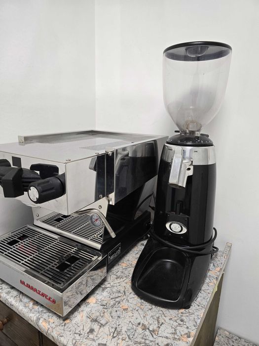 Професионална кафемелачка