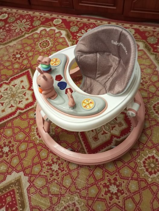 Хадунок новый Babywalker