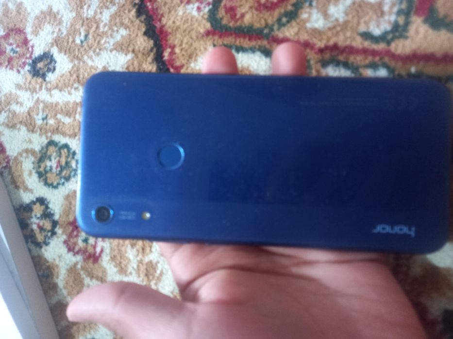Honor 8A  ideal 32/4 gb