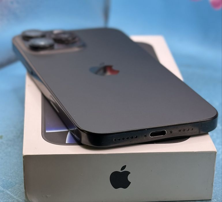 Apple iPhone 16 Pro Max, 256GB, 5G, Black Titanium