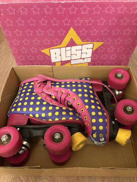 Role Bliss patine cu rotile, Dots, Masura 31, Mov