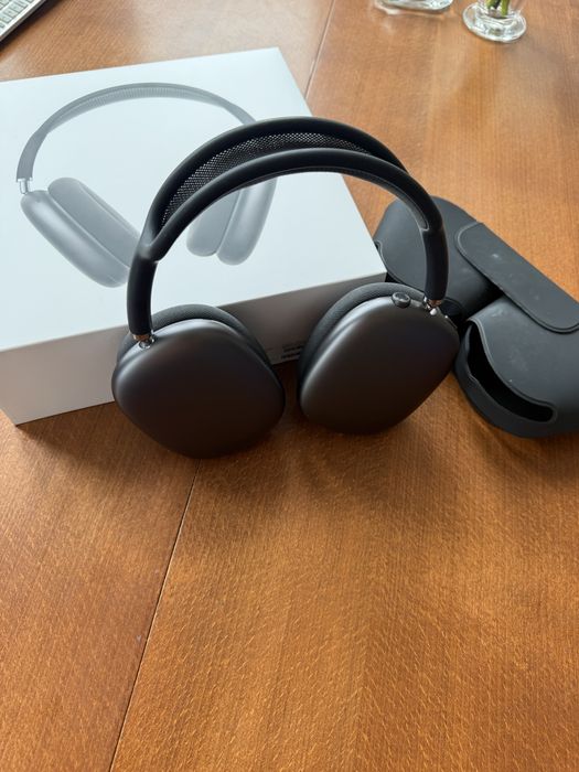 AirPods Max Midnight Black