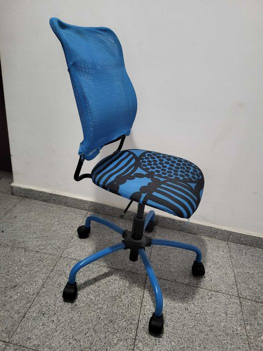 Scaun rotativ, reglabil pentru birou