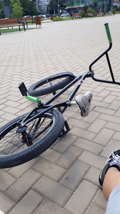 Bmx costum in perfecta stare