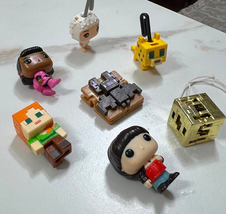 Продаю Kinder JOY minecraft