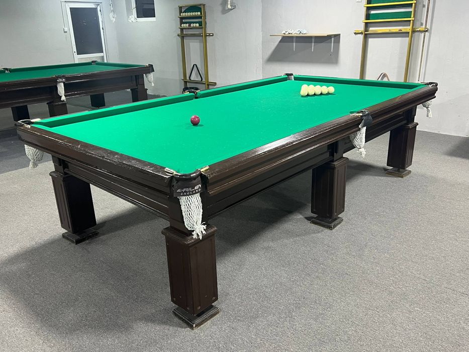 Мраморный бильярдный стол