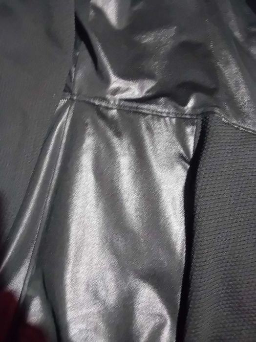 Продава се яке , тип сако