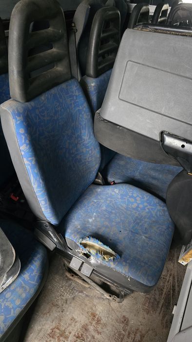 Седалки единични ,двойни, килограмни, кантарни