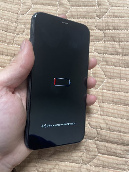 продам iPhone 11