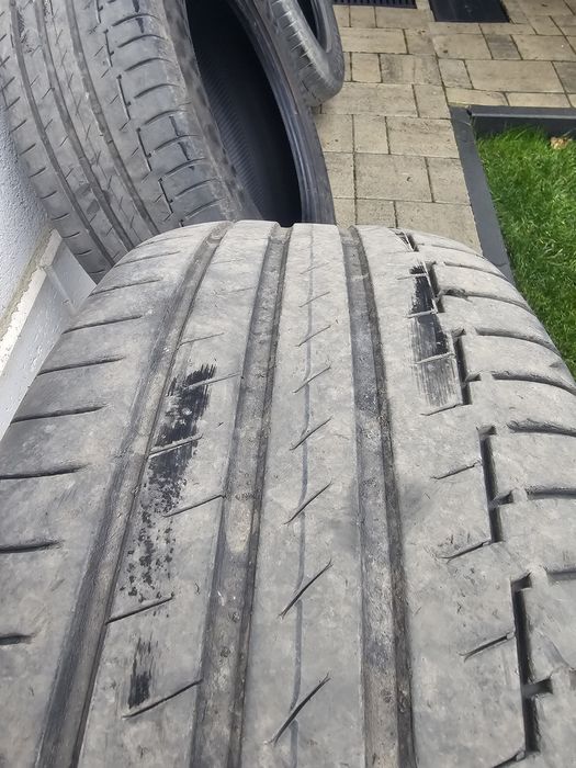 235/60 18 Continental Premium Contact 6