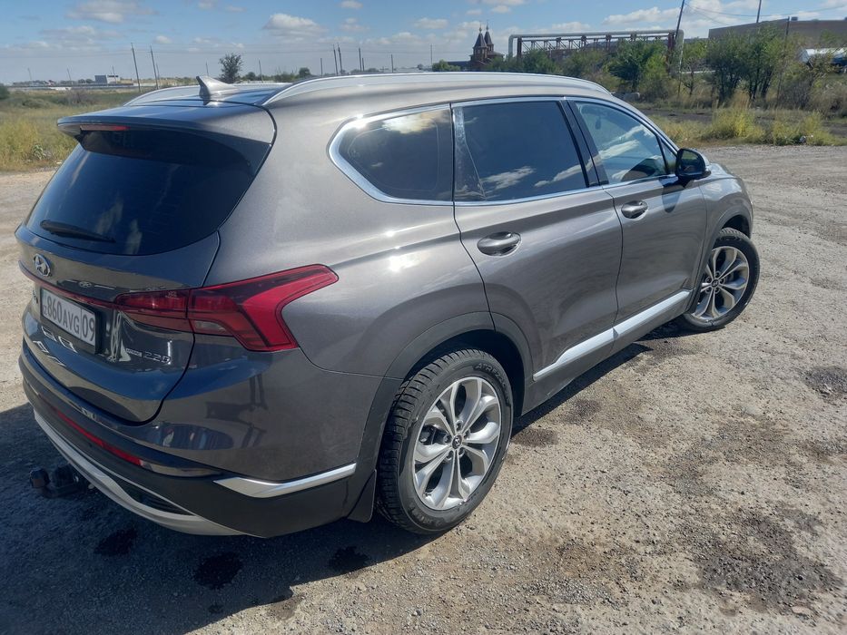 Продаю Hyundai Santa Fe 4 поколения рест 2022 г.в.