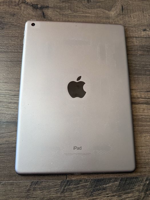 Ipad generatia a 6-a