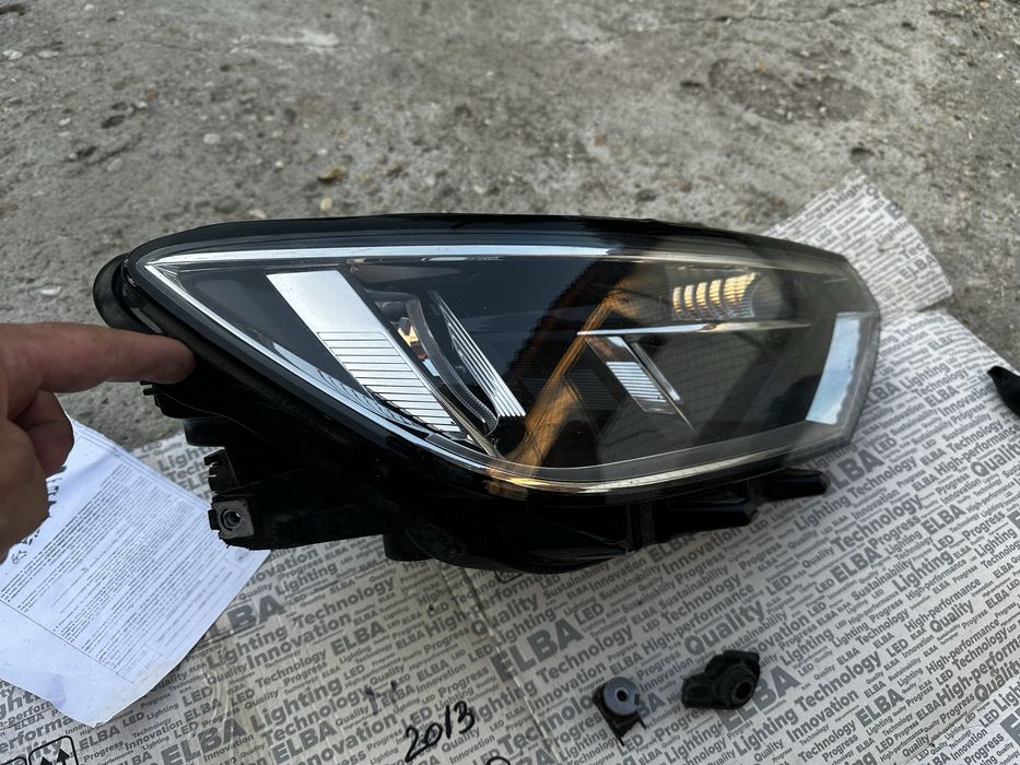 Far dreapta halogen vw passat b8.3g.