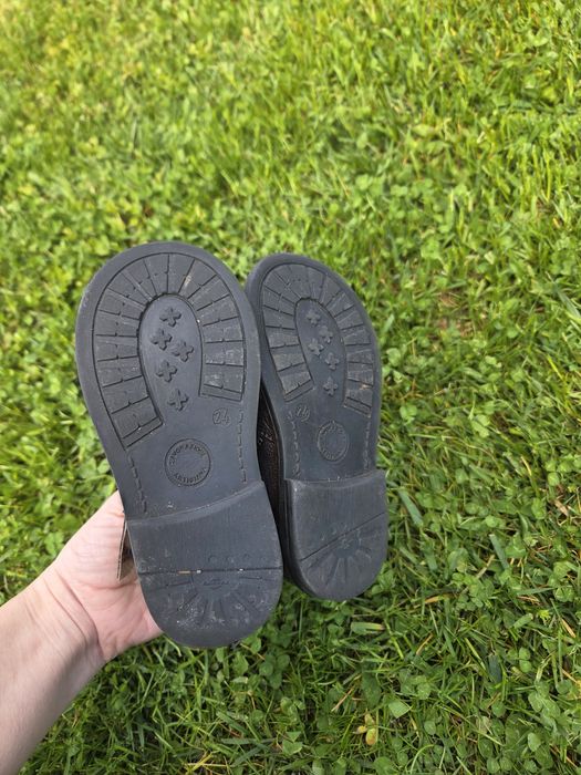 Ghete italiene, piele naturala, broderie manuala, marimea 24