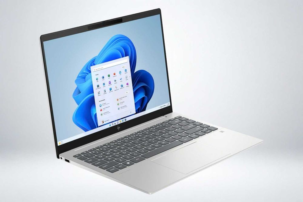 HP Pavilion Plus 14 / Ryzen 7/ 16GB DDR5 / 512GB NVMe /OLED 2.8K 120Hz