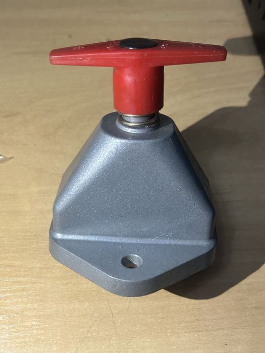 Усиленный выключатель массы